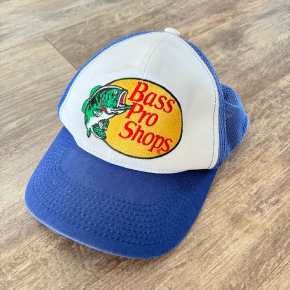 Bass Pro Shop Trucker SnapBack Baseball Hat - Picture 1 of 5